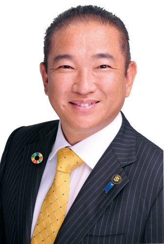 市長バッチ写真